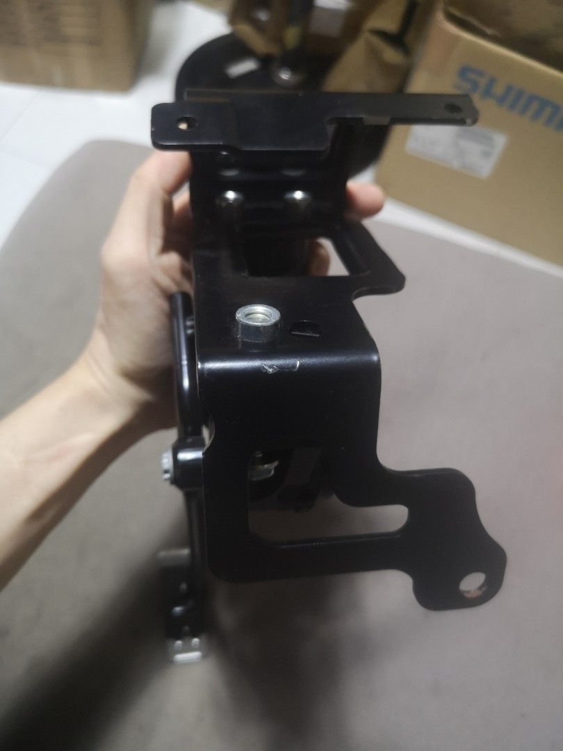 Lotus accelerator pedal sensor assembly and mounting bracket