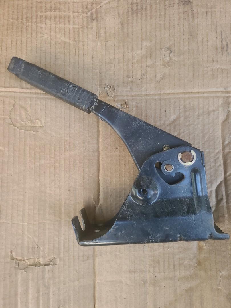 Nissan diesel dumper hand-control lever housing and mounting bracket