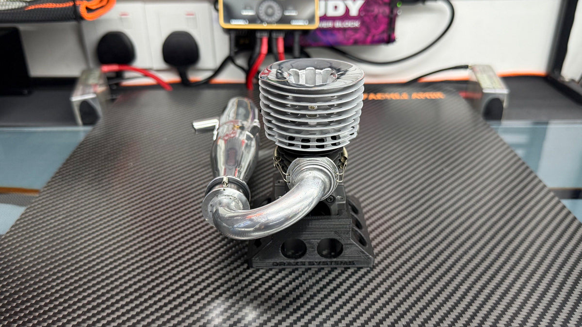 OS B2104 engine combo front view with exhaust