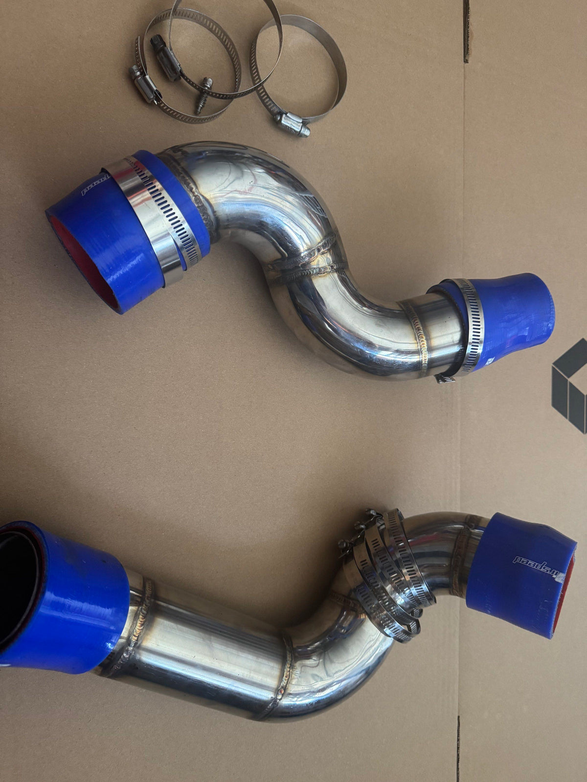 W204 C180 charge pipes with hose clamps and couplers
